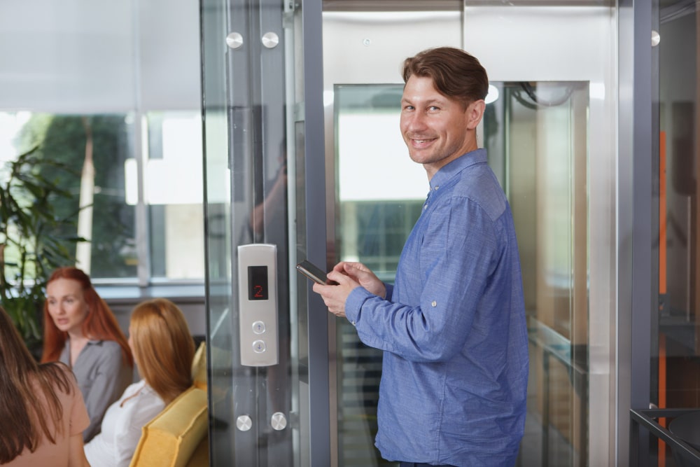 How Elevator Advertising Captivates Modern Professionals in the Workplace