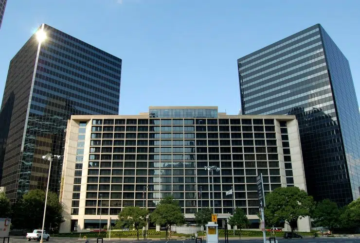 Plaza of the Americas Dallas